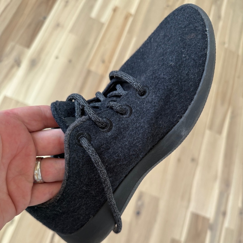 Allbirds”Wool Runner”-wmns Sz 9 men’s/7.5: Black/Black-EUC